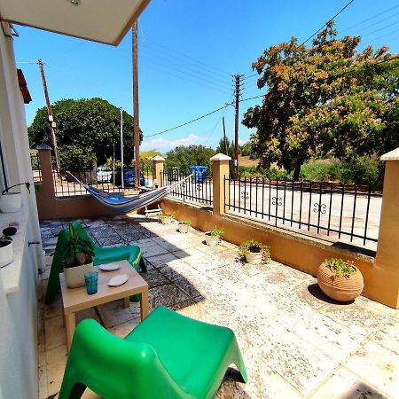 Gaia Guest House Peraia  Exterior photo